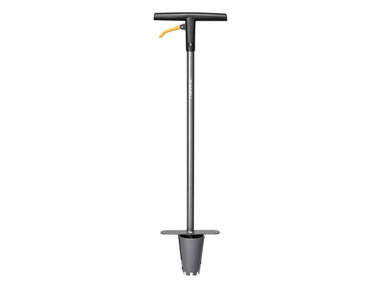 Fiskars Ergo Standing Bulb Planter Length 100cm Trigger Soil Release FSK1057078
