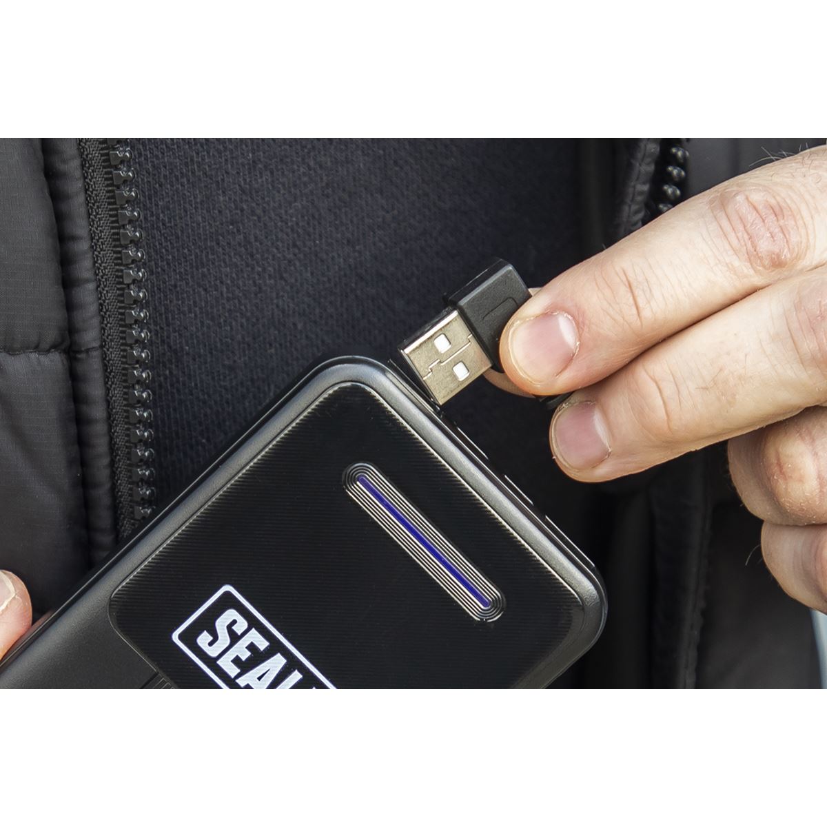 Sealey 5V Heated Rain Jacket Medium and Power Bank 20Ah Wind Resistant HJ06KIT