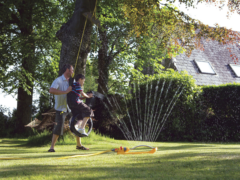 Hozelock 2974 Rectangular Sprinkler Plus 200m² 17 hole HOZ2974