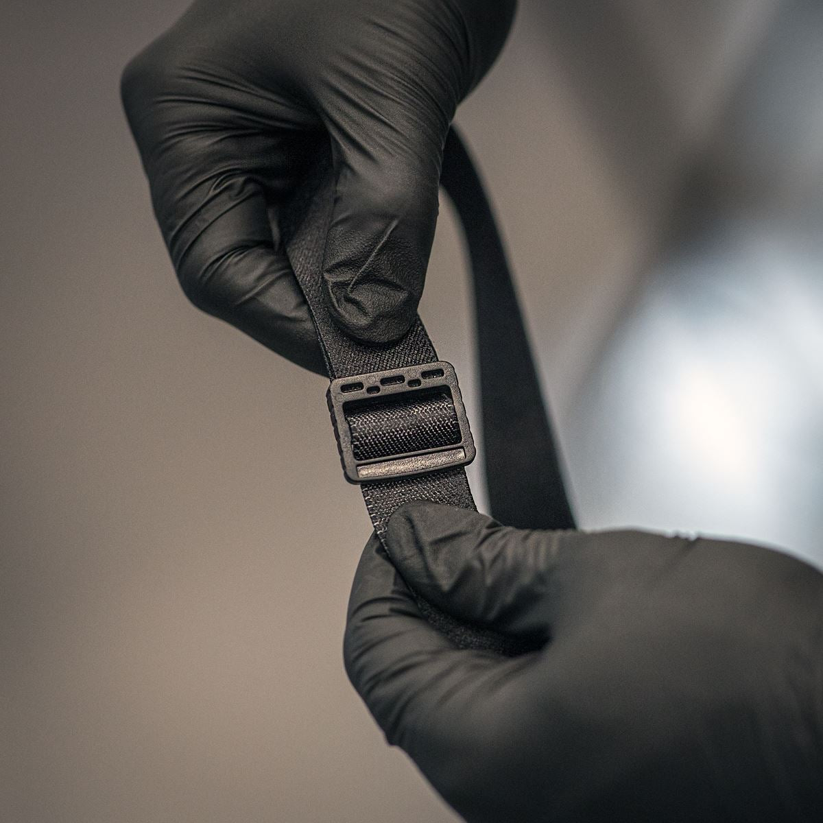 Sealey Rechargeable Head Torch 10W SMD LED 3.7V 2.2Ah Lithium-ion HT110R