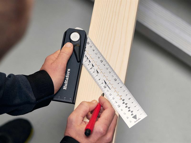 Hultafors Quattro bevel square And Angle Finder Blade Width 45mm HUL256023