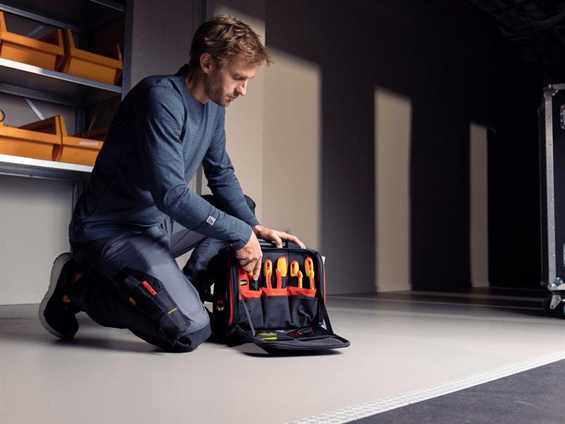 Hultafors Technician’s Tool Bag 48 Pockets Straps And Tool Holders HUL590160