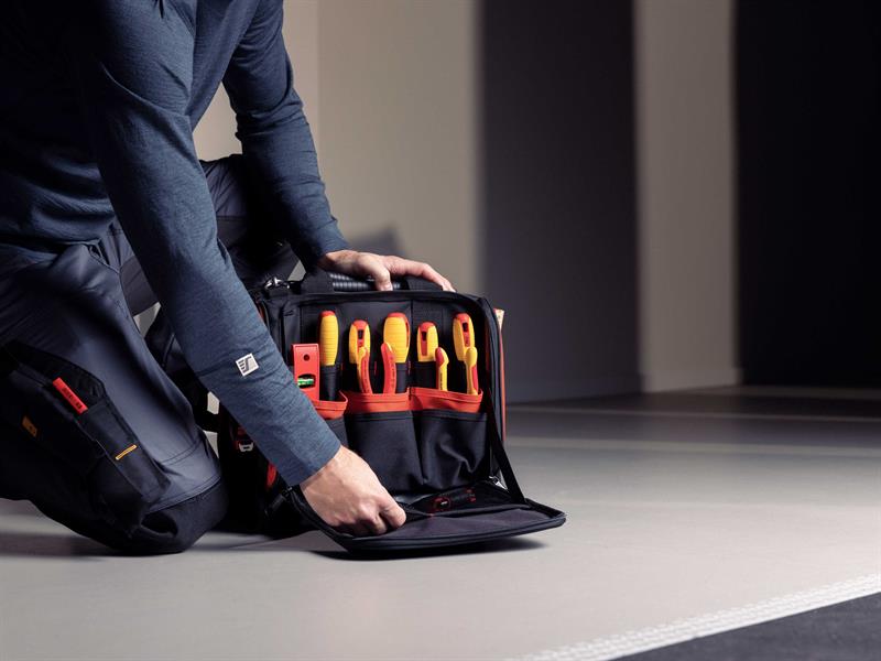 Hultafors Technician’s Tool Bag 48 Pockets Straps And Tool Holders HUL590160