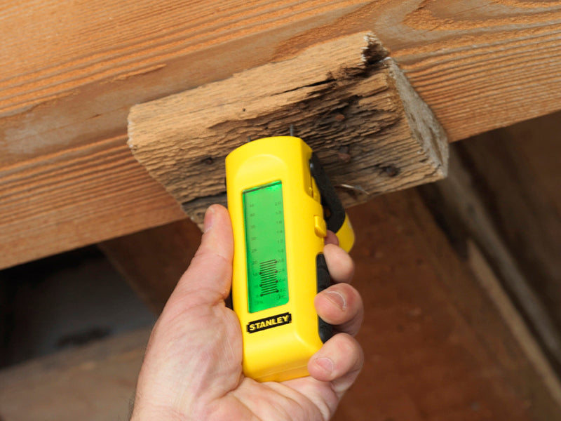 STANLEY® Intelli Tools Moisture Meter INT077030