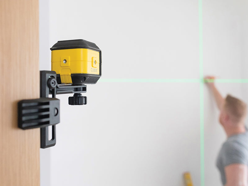 STANLEY® Intelli Tools Cubix™ Cross Line Laser Level (Green Beam) INT177499