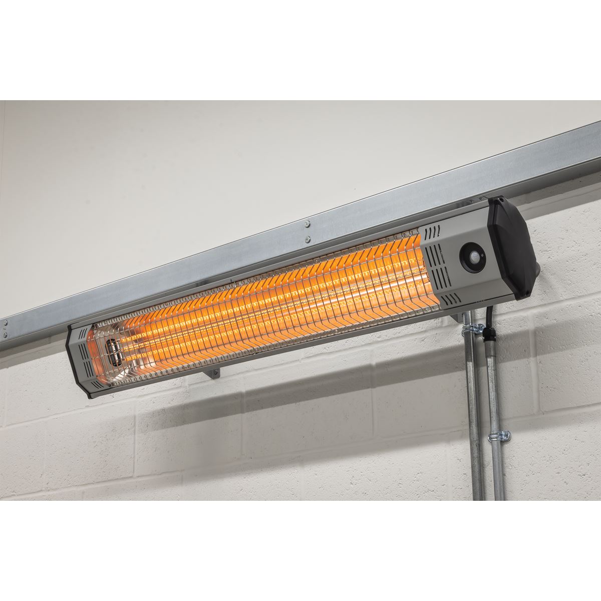 Sealey High Efficiency Wall Mounting Infrared Short Wave Heater 6000W IWMH6000R