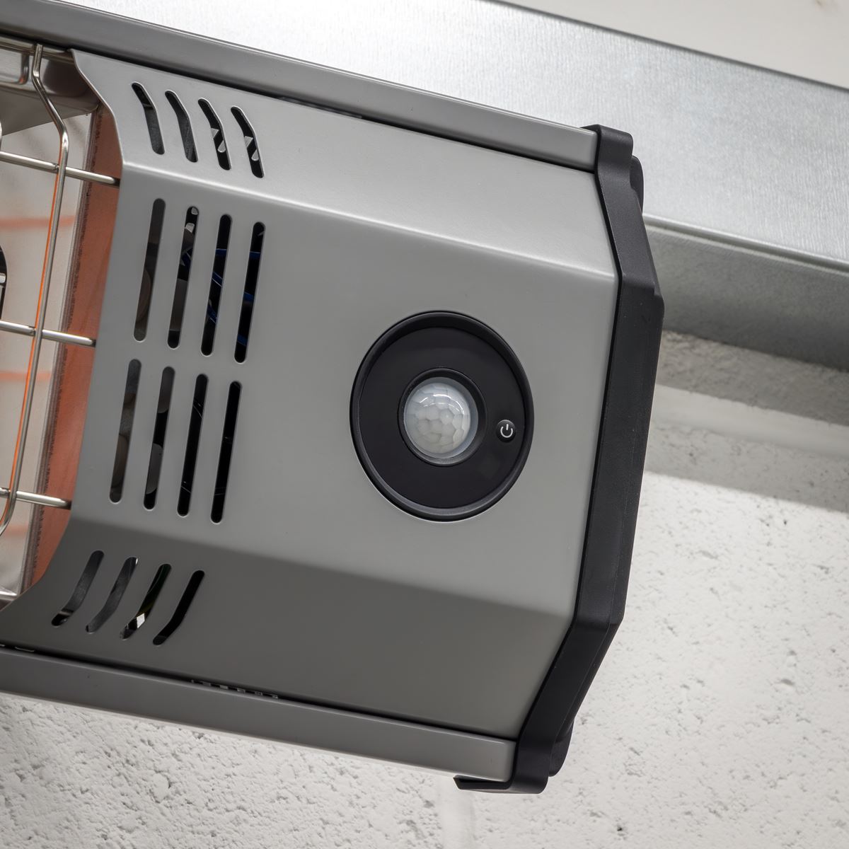Sealey High Efficiency Wall Mounting Infrared Short Wave Heater 6000W IWMH6000R