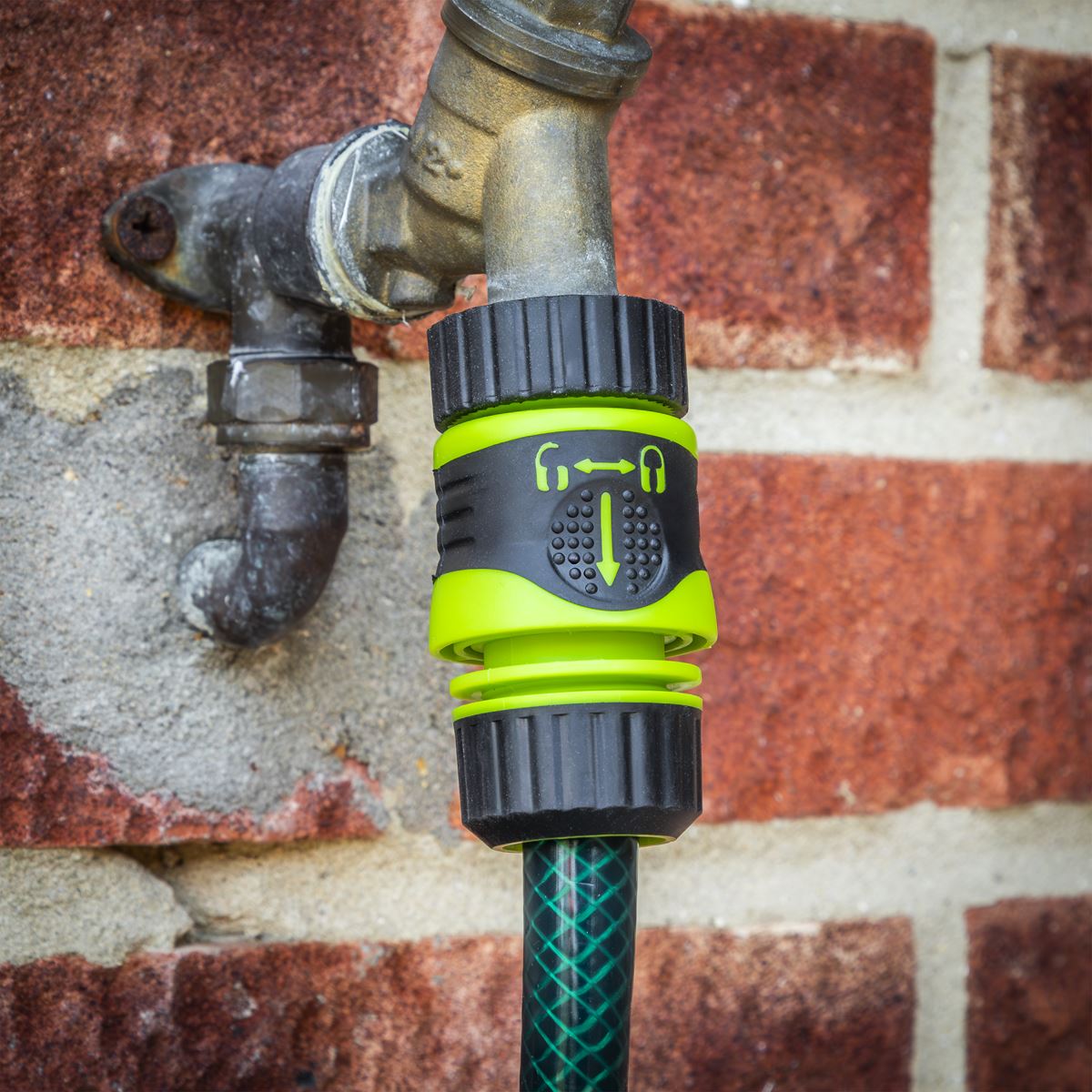 Sealey Soft Touch Hose Pipe Connector With Water Stop & Lock 1/2"-5/8" JS3051