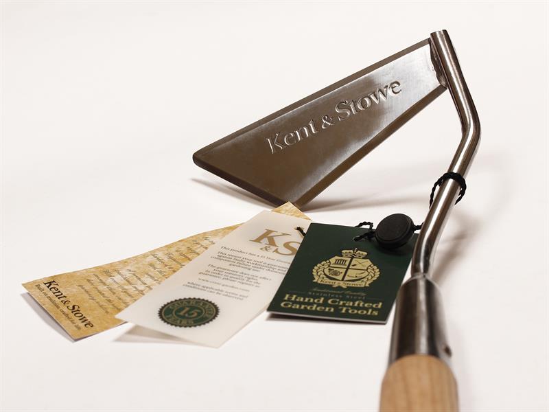 Kent & Stowe Stainless Steel Long Handled 3-Edged Hoe, FSC® K/S70100037