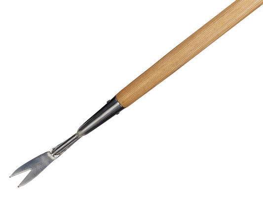Kent & Stowe Stainless Steel Long Handled Daisy Weeder, FSC® K/S70100164