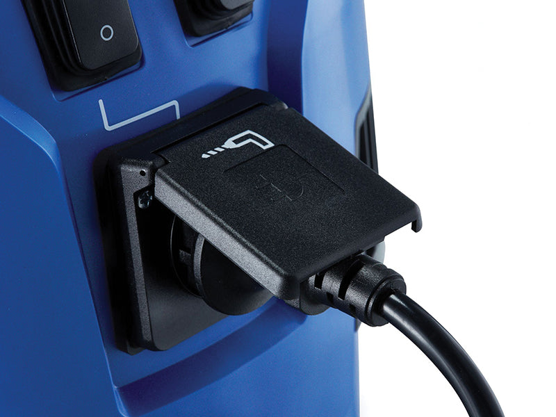 Nilfisk Alto (Kew) Multi ll 22T Wet & Dry Vacuum with Power Tool Take Off 1200W 240V KEWMULTI22T