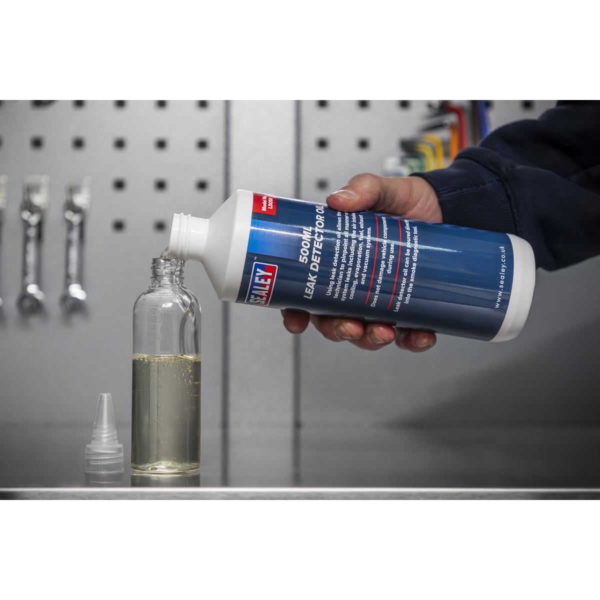 Sealey Universal Smoke Leak Detector Oil 500ml LDO50