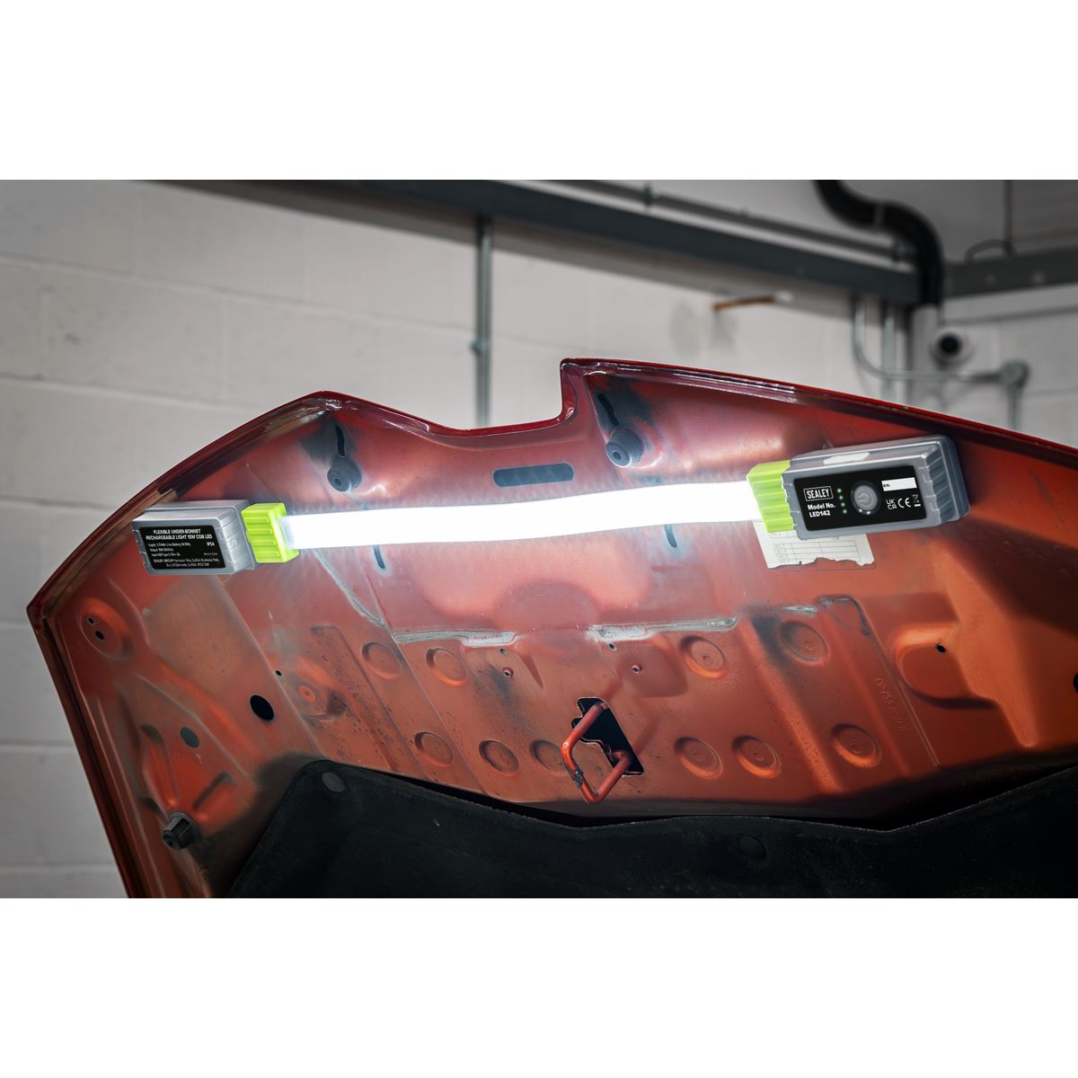 Sealey Rechargeable Flexible Under Bonnet Light 10W COB LED 3.7V 2Ah LED142