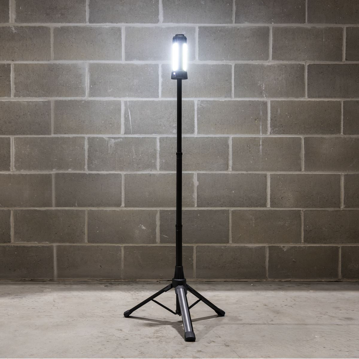 Sealey Rechargeable Flexible Floodlight Tripod 24W COB LED & 5W SMD LED LED240