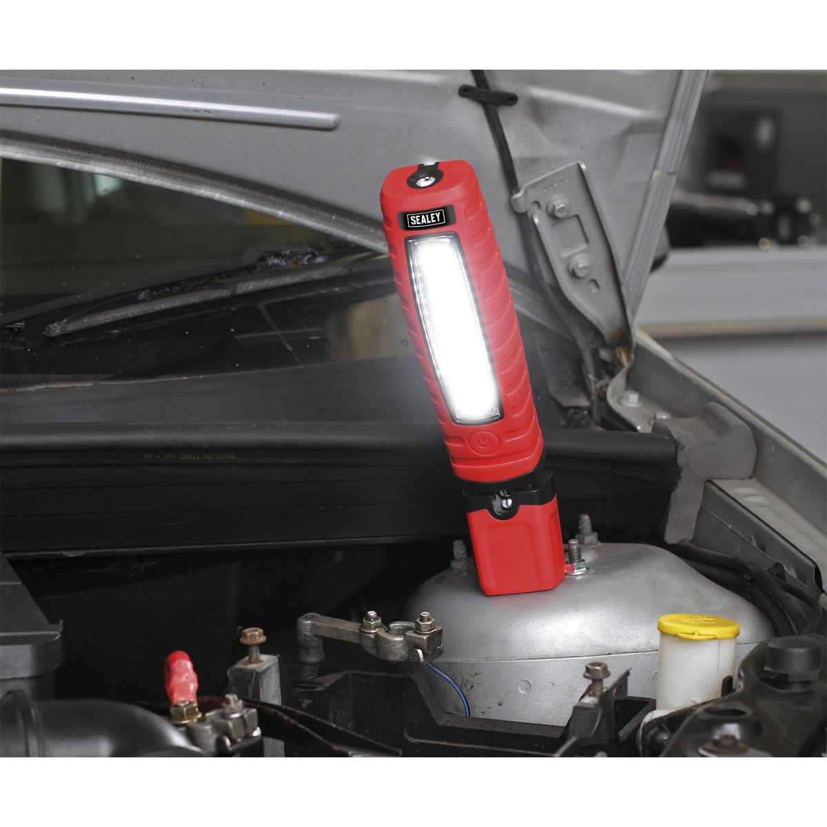 Sealey Rechargeable 360� Inspection Light 14 SMD & 3W SMD LED Red Lithium-ion LED360R