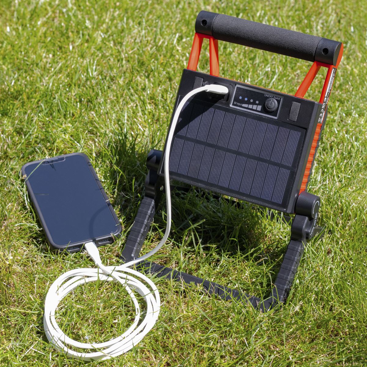 Sealey 15W COB LED Solar Powered Rechargeable Portable Floodlight LEDFL15WS