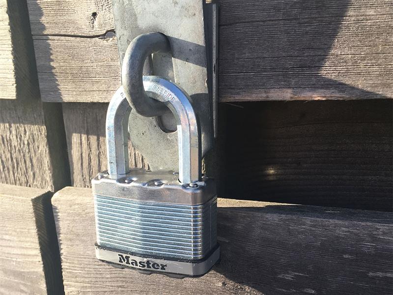 Master Lock Excell™ Laminated Steel 45mm Padlock 4-Pin - 38mm Shackle MLKM1LF