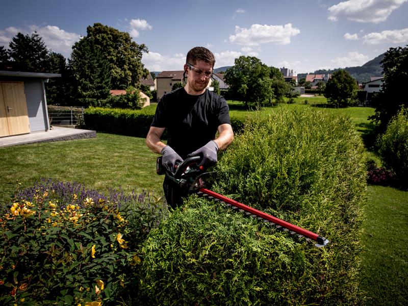 Metabo Hedge Trimmer 18V Bare Unit Blade Length 55cm Strokes 2,600 MPTHS18LTX55