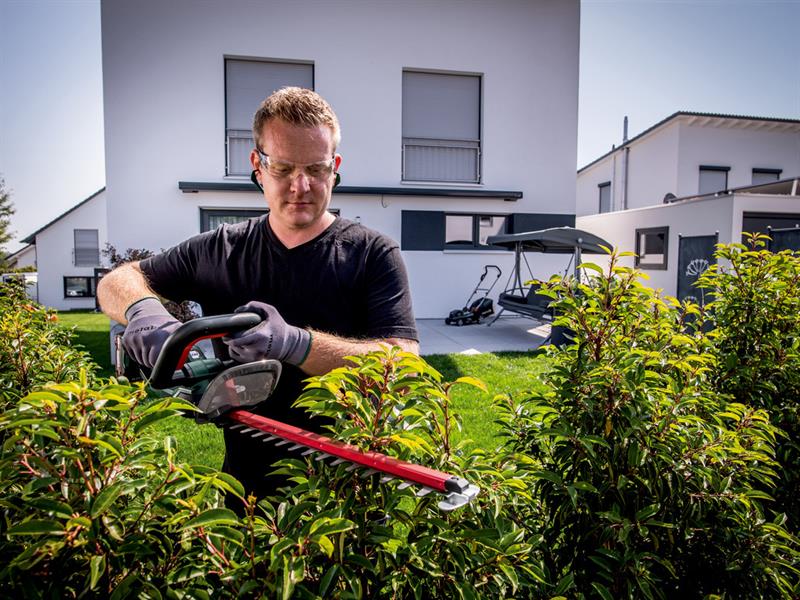 Metabo Hedge Trimmer 18V Bare Unit Blade Length 65cm Strokes 2,600 MPTHS18LTX65