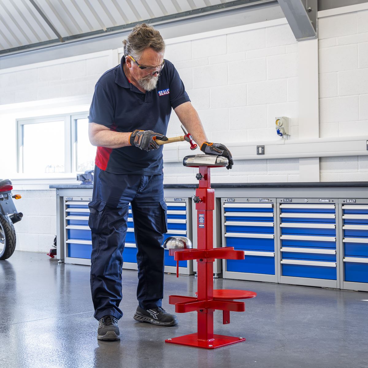 Sealey Tank Shaped Dolly for Bodywork Metal Forming Vice Mounted MW13