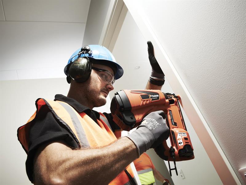 Paslode IM65 F16 Lithium 16 Gauge Angled Brad Nailer 1 x 2.1Ah Li-ion PASIM65ALI
