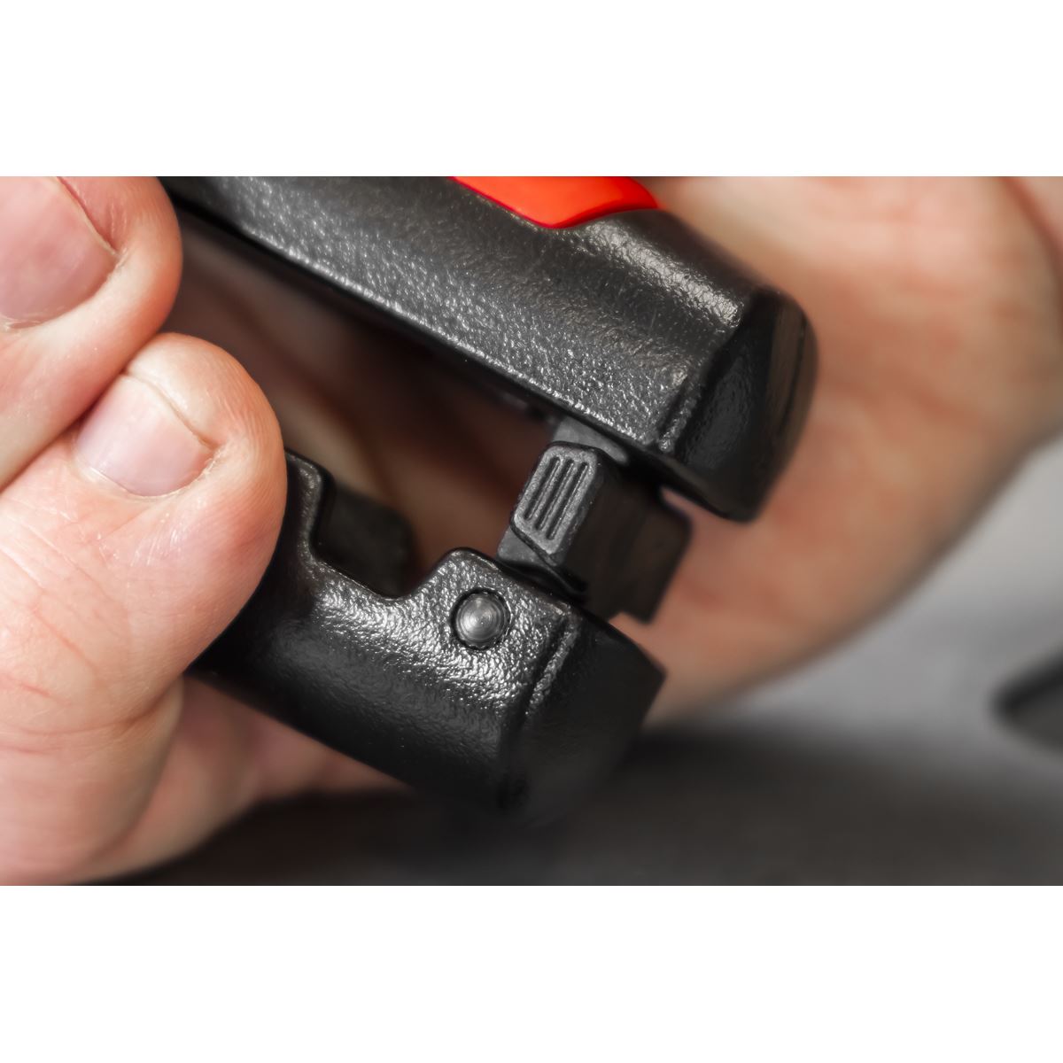 Sealey Plastic Pipe Cutter 6-42mm For Fuel & Air Pipe etc Stainleess Blade PC42