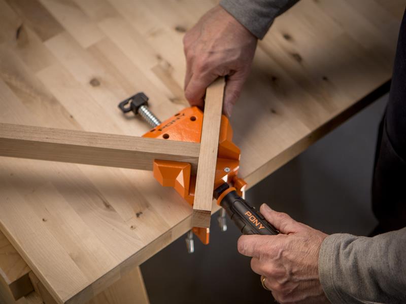 Pony Jorgensen 90 Degree Angle Clamp For Framing And Cabinet Assembly PNY9180