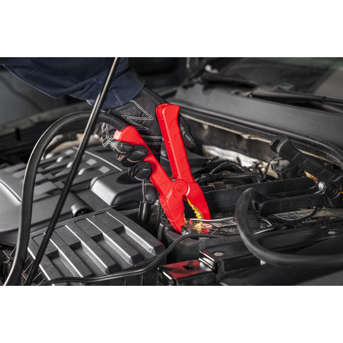 Sealey Premier 12/24V RoadStart Jump Starter 4400A Peak Amps USB Outlet PRS4400