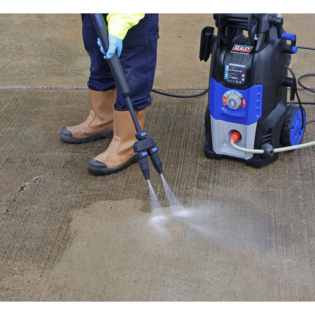 Sealey Pressure Washer 150bar 810L/hr Twin Pump with TSS & Rotablast&reg; Nozzle PWTF2200