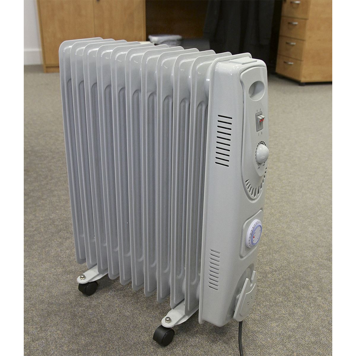 Sealey Oil Filled Radiator 2500W/230V 11-Element with Timer RD2500T