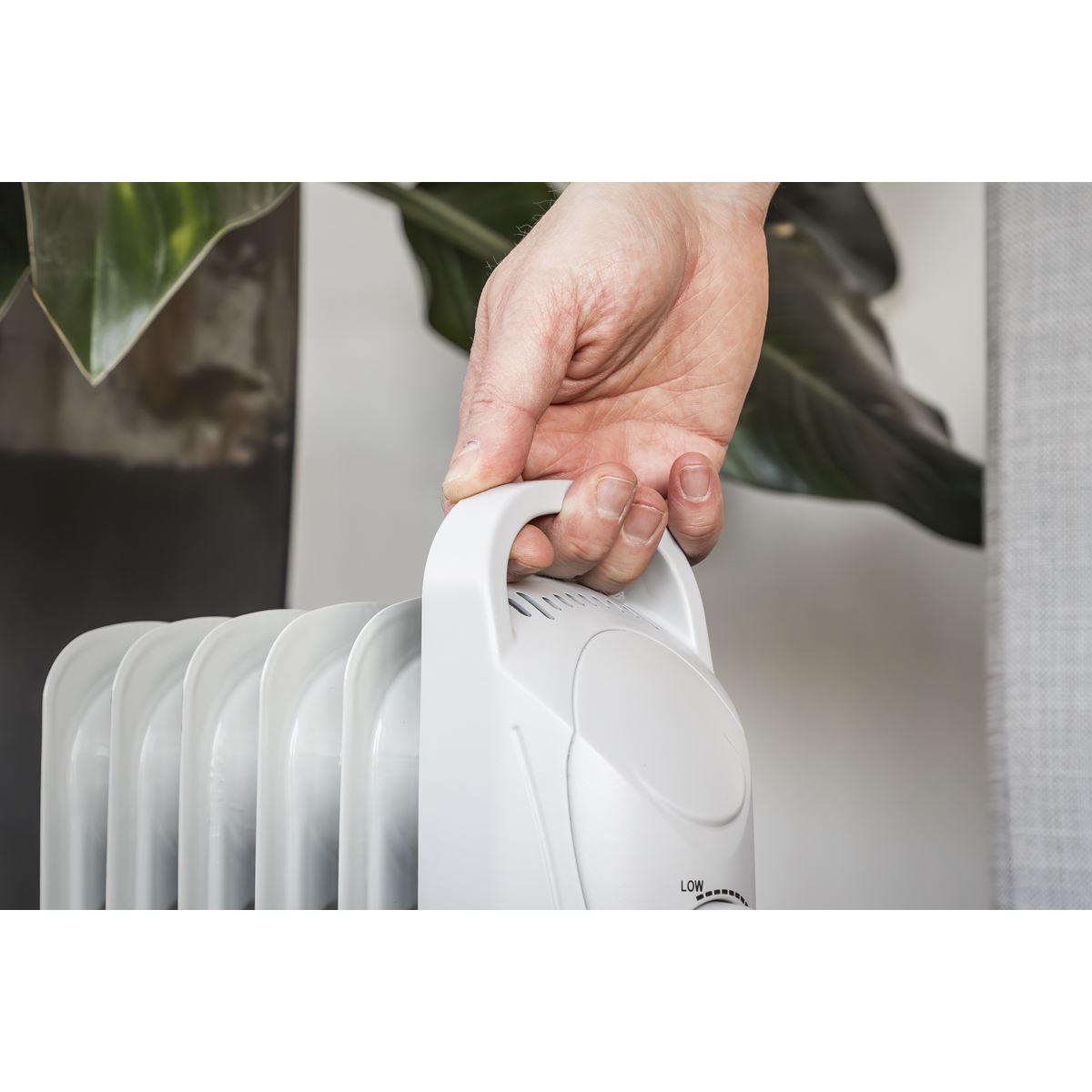 Sealey Oil-Filled Radiator Mini 800W/230V 6-Element RD800