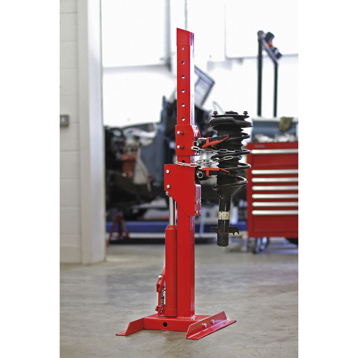 Sealey Coil Spring Compressing Station with Gauge Hydraulic 2000kg Capacity RE2311