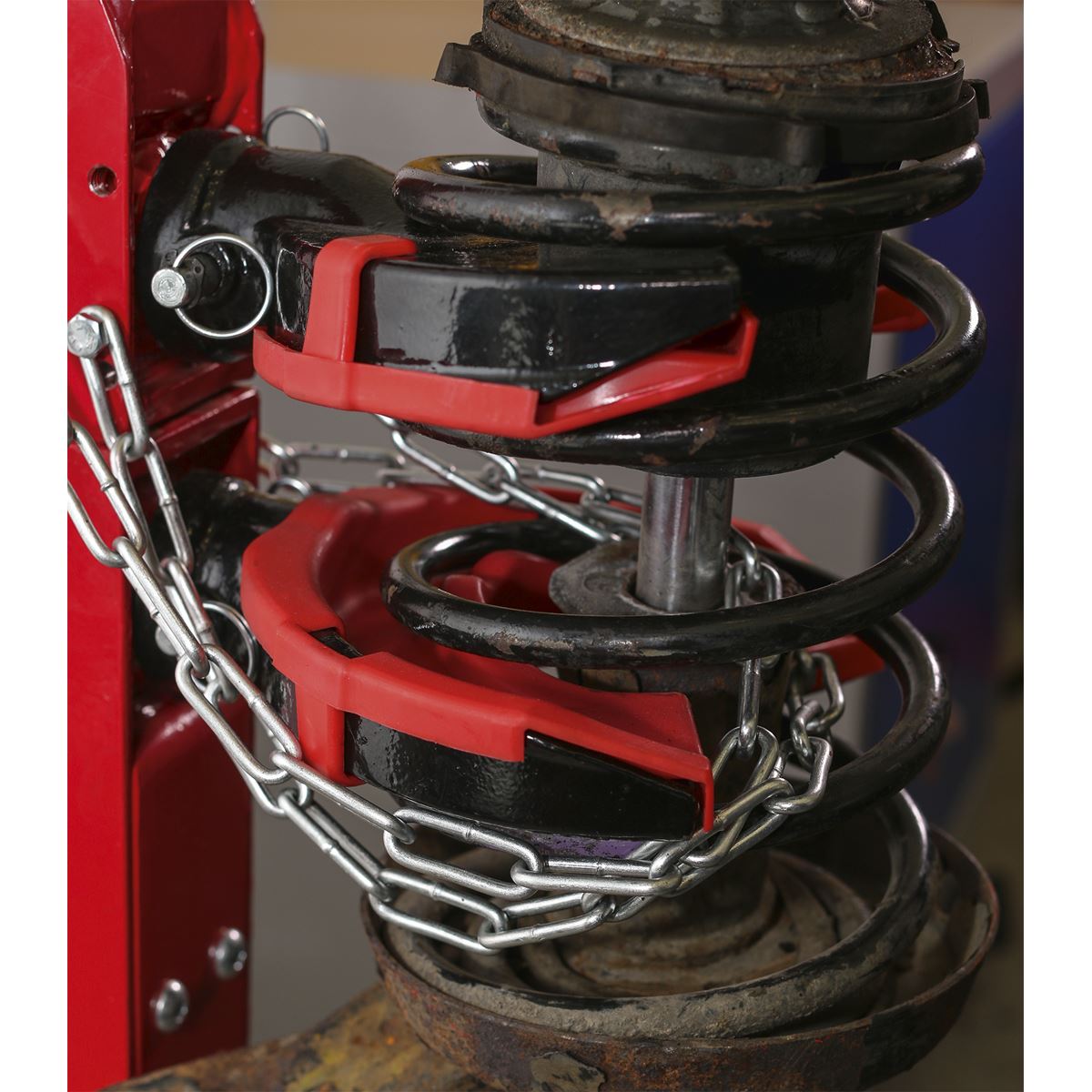 Sealey Coil Spring Compressing Station with Gauge Hydraulic 2000kg Capacity RE2311