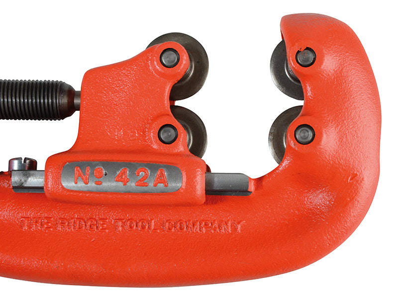 RIDGID 42-A Heavy-Duty 4-Wheel Pipe Cutter 50mm Capacity RID32870