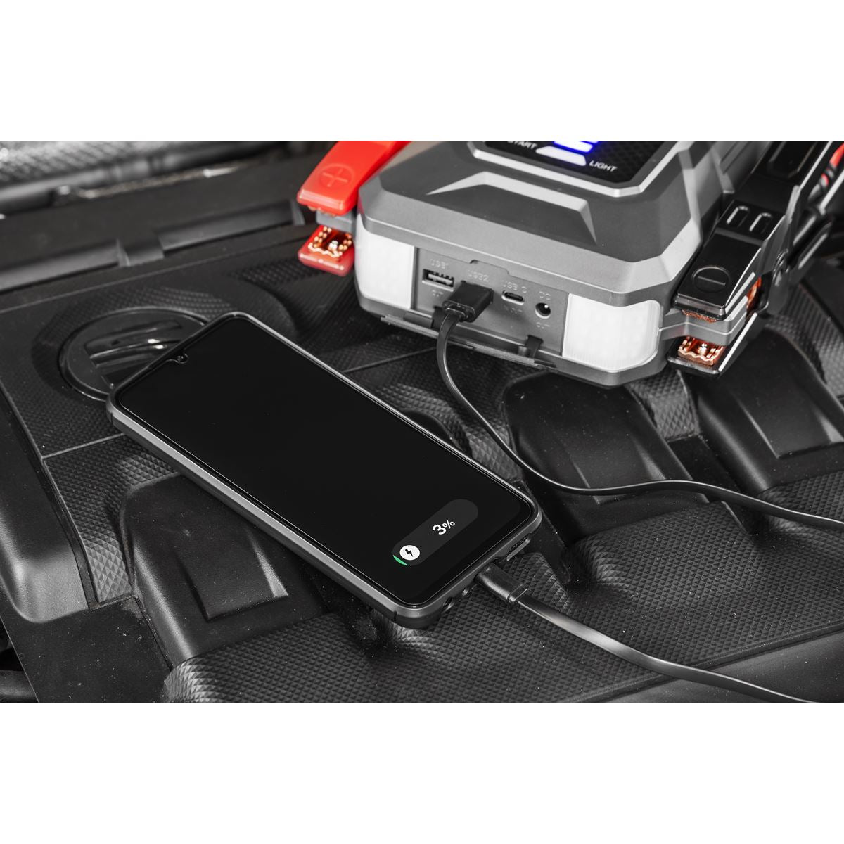 Sealey RoadStart 12V Jump Starter Power Pack 4000A 32,000mAh Battery RS4000