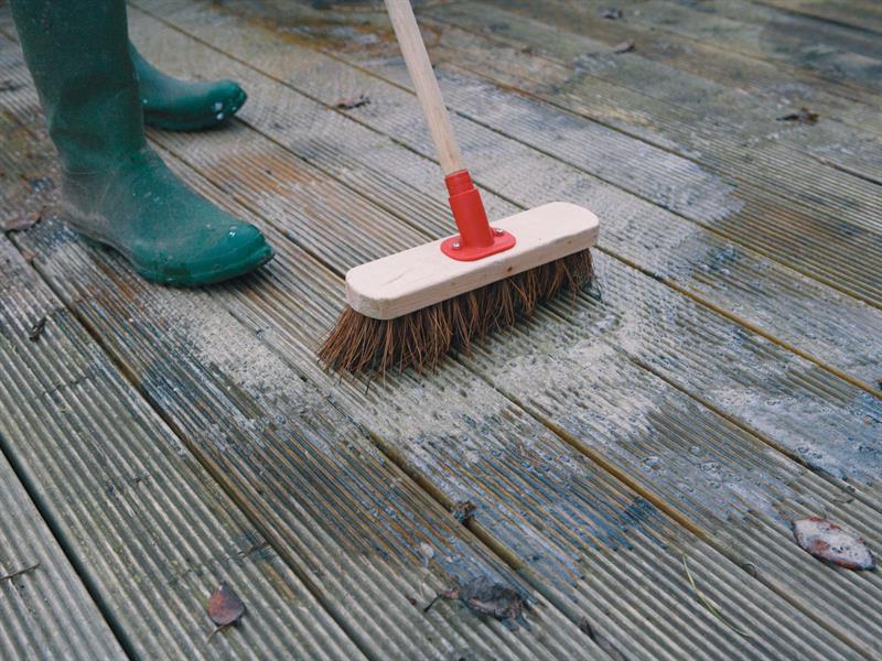 Ronseal Decking Cleaner & Reviver 5 litre RSLDC