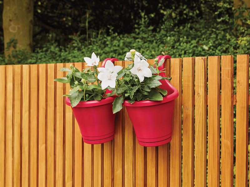 Ronseal Garden Paint Moroccan Red 250ml RSLGPMR250