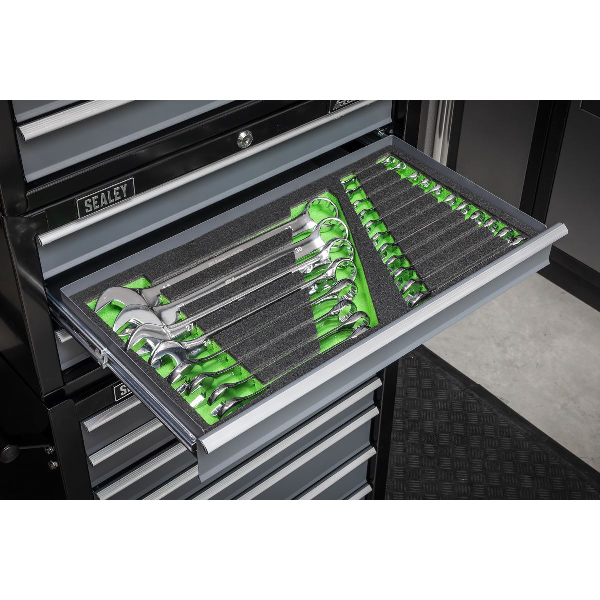 Sealey Tool Tray & Combination Spanner Set 19pc Metric 510 x 270 x 40mm S01272