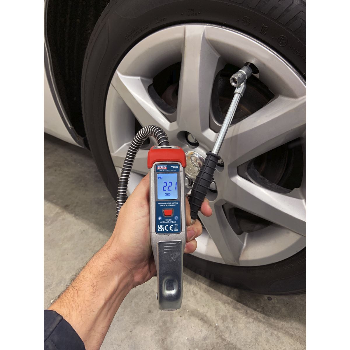 Sealey Digital Tyre Inflator 0.5m Hose with Twin Push-On Connector SA374