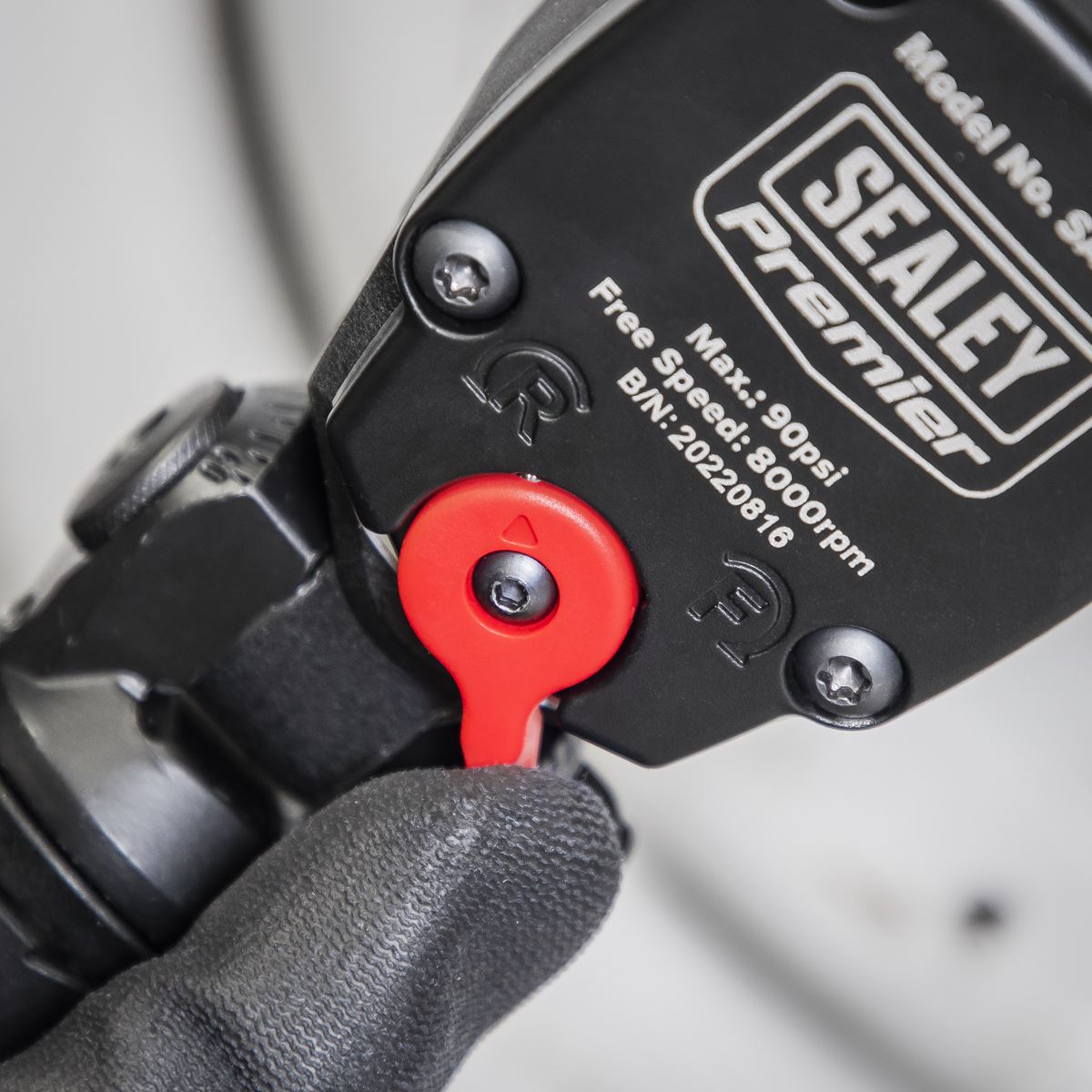 Sealey Stubby 85mm Air Impact Wrench 1/2"D Twin Hammer 966lb.ft 1310Nm SA6010