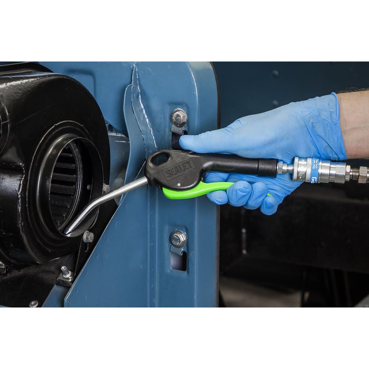 Sealey Air Blow Gun 8mm Length 100mm With 1/4"BSP Air Inlet SA9230