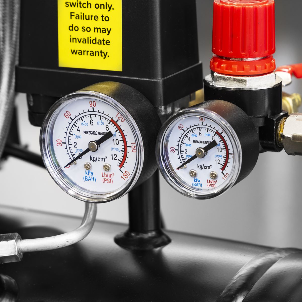 Sealey 24L Low Noise Oil Free Direct Drive Air Compressor 1hp 230V/13A SAC2400S