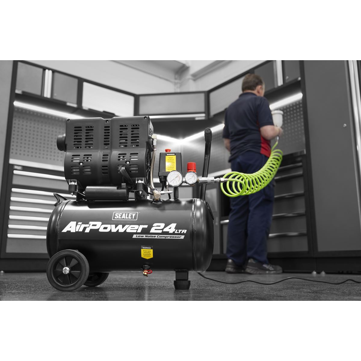 Sealey 24L Low Noise Oil Free Direct Drive Air Compressor 1hp 230V/13A SAC2400S