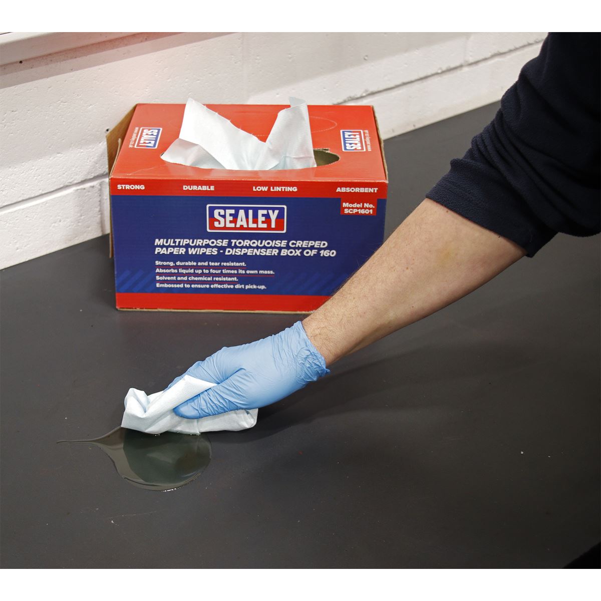 Sealey Multipurpose Paper Wipes in Dispenser Box - Creped Turquoise 69gsm 160 Sheets SCP1601