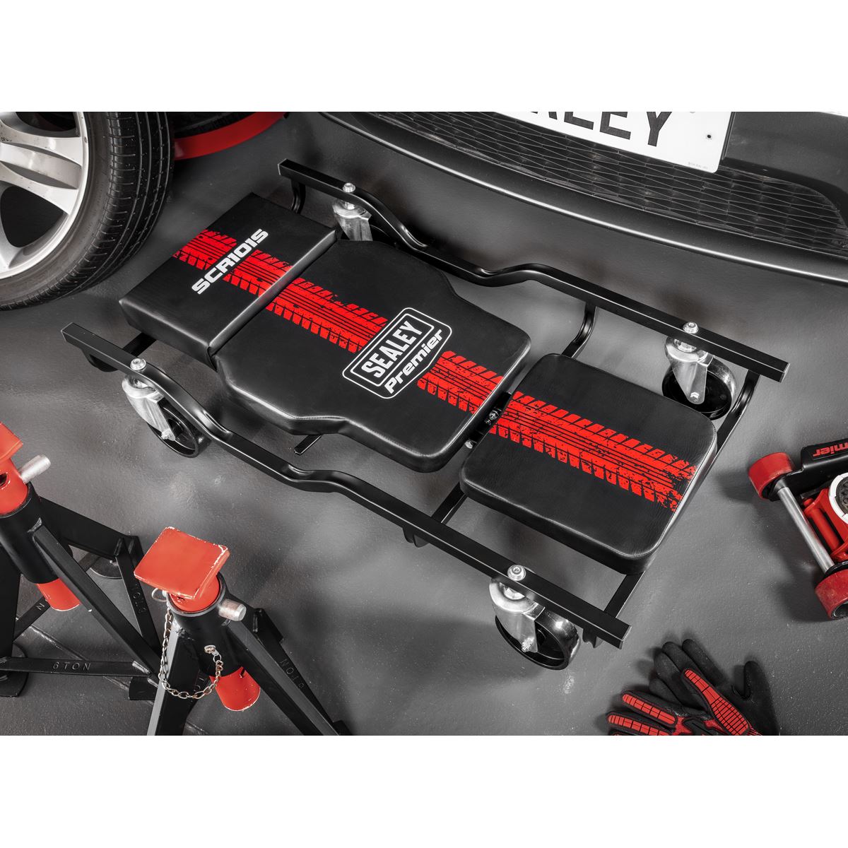 Sealey Steel Creeper With 4 Swivel Castors & Adjustable Back Headrest SCR101S