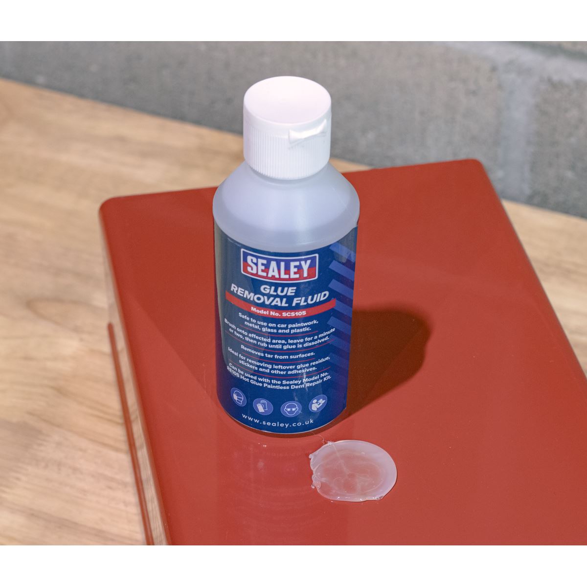 Sealey Glue Removal Fluid 200ml For Residue Stickers And Other Adhesives SCS105