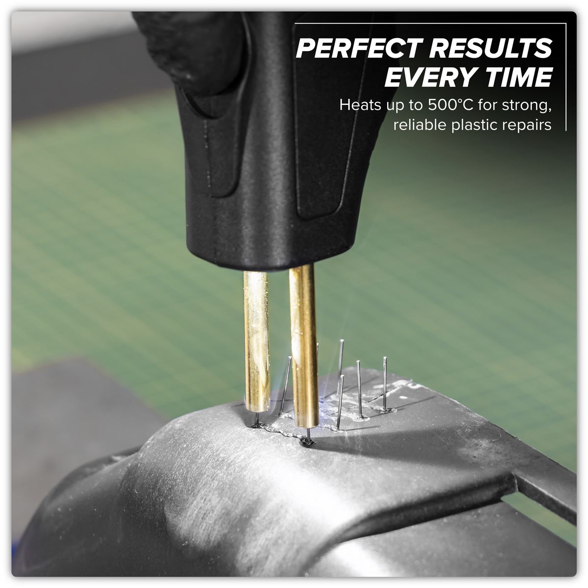 Sealey Rechargeable Hot Stapler Repair Kit 18W 3.7V 2.6Ah Lithium-ion SDL16