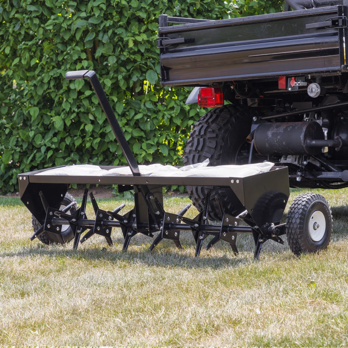 Sealey 48"Tow Behind Plug Aerator SLA48T
