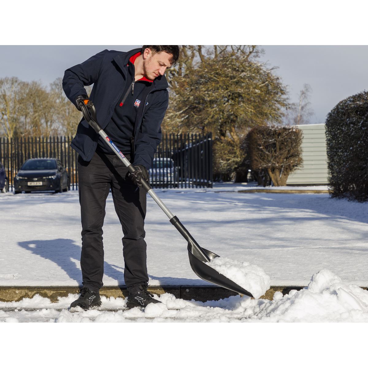 Sealey General-Purpose Shovel with 900mm Metal Handle SS01