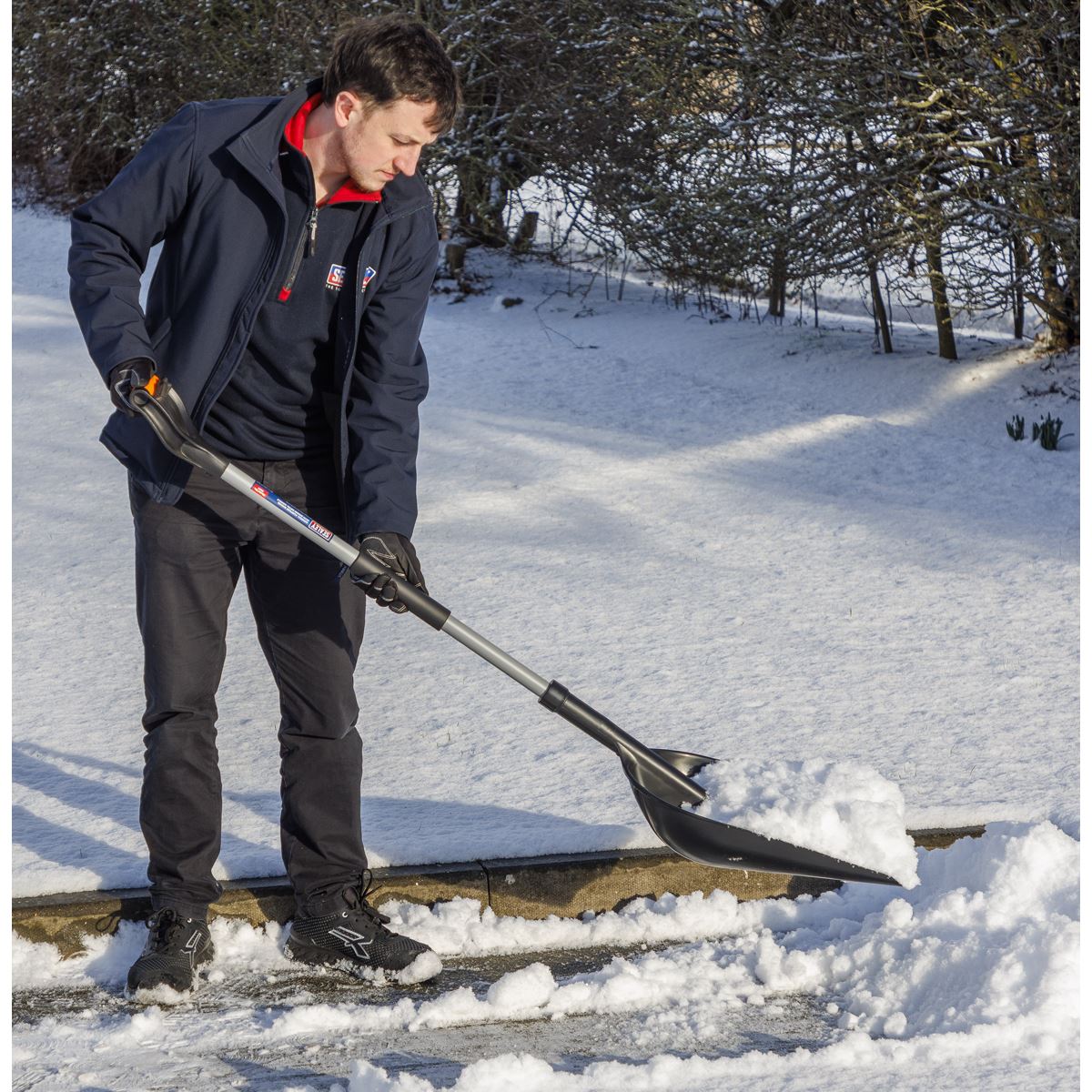 Sealey General-Purpose Shovel with 900mm Metal Handle SS01